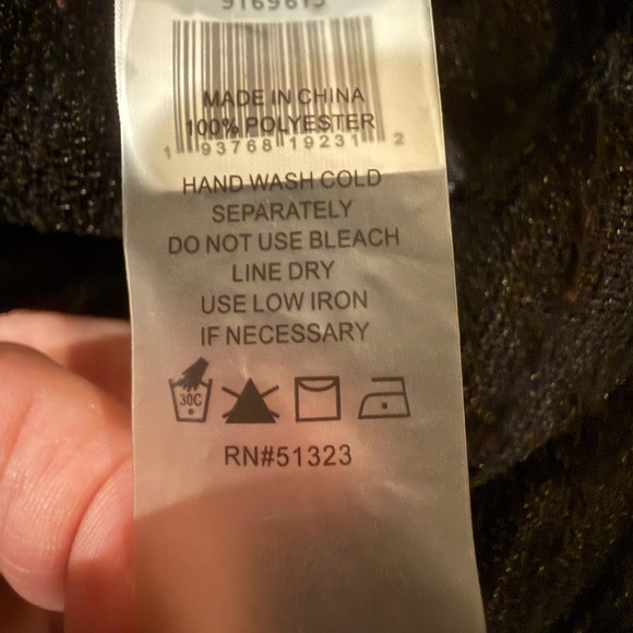 Vince Camuto Black Fuzzy Knit Cropped Sweater Cozy Textured XS - Picture 5 of 5